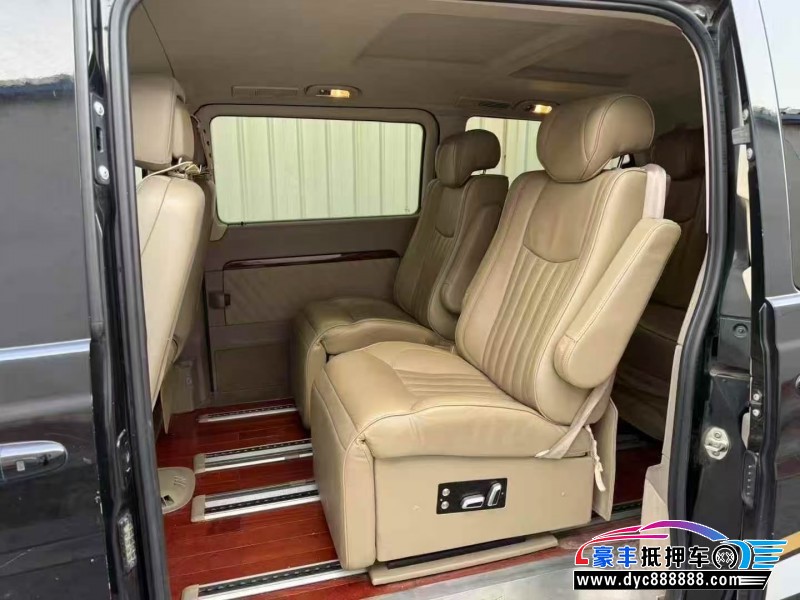 16年奔驰唯雅诺MPV抵押车出售