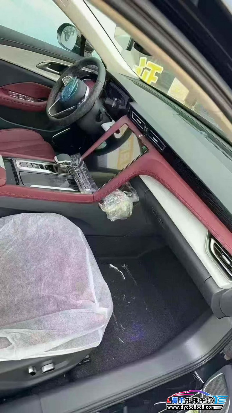 25年红旗H5轿车抵押车出售