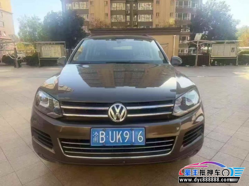 抵押车出售15年大众途锐轿车