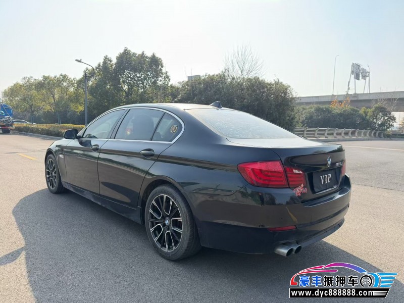 13年宝马5系轿车抵押车出售
