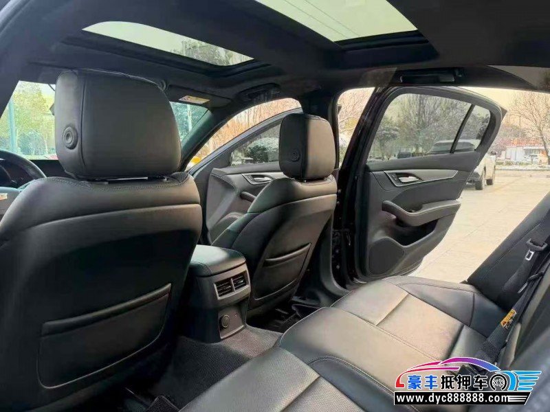 24年凯迪拉克CT5轿车抵押车出售