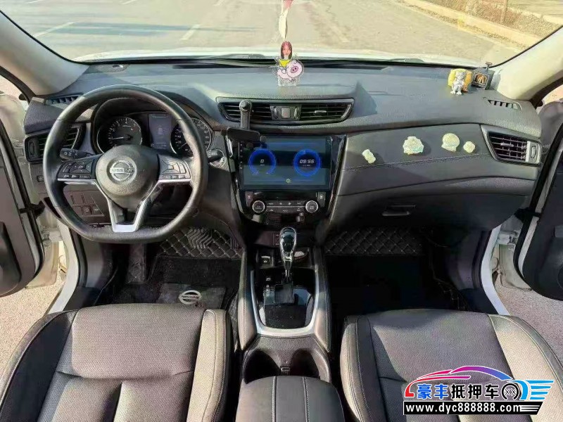 19年日产奇骏轿车抵押车出售