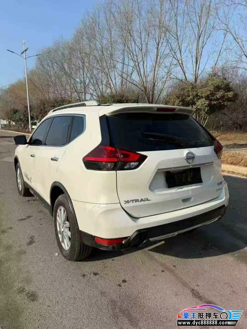 19年日产奇骏轿车抵押车出售