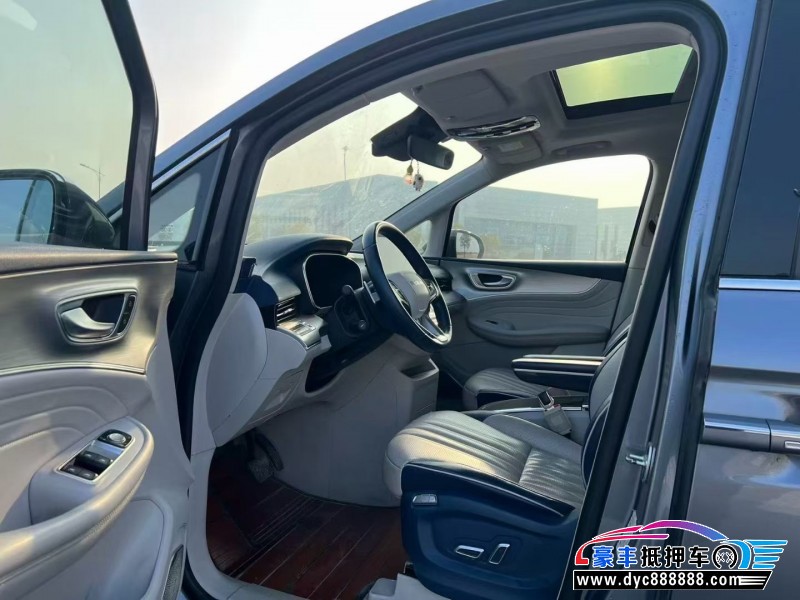 21年荣威imax8轿车抵押车出售