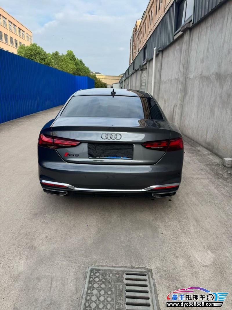 24年奥迪A5轿车抵押车出售