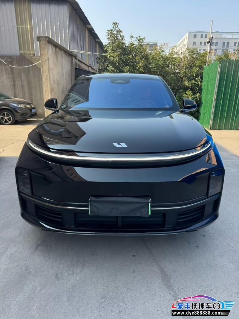 23年理想L7轿车抵押车出售