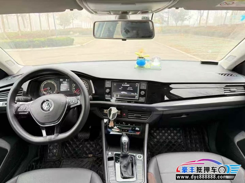 20年大众宝来轿车抵押车出售