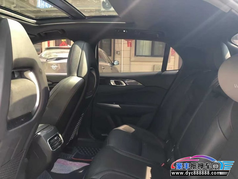 20年领克03轿车抵押车出售