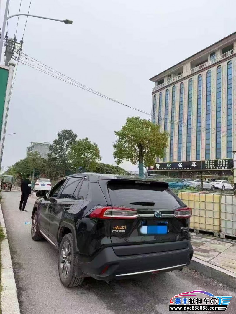 22年丰田威兰达轿车抵押车出售