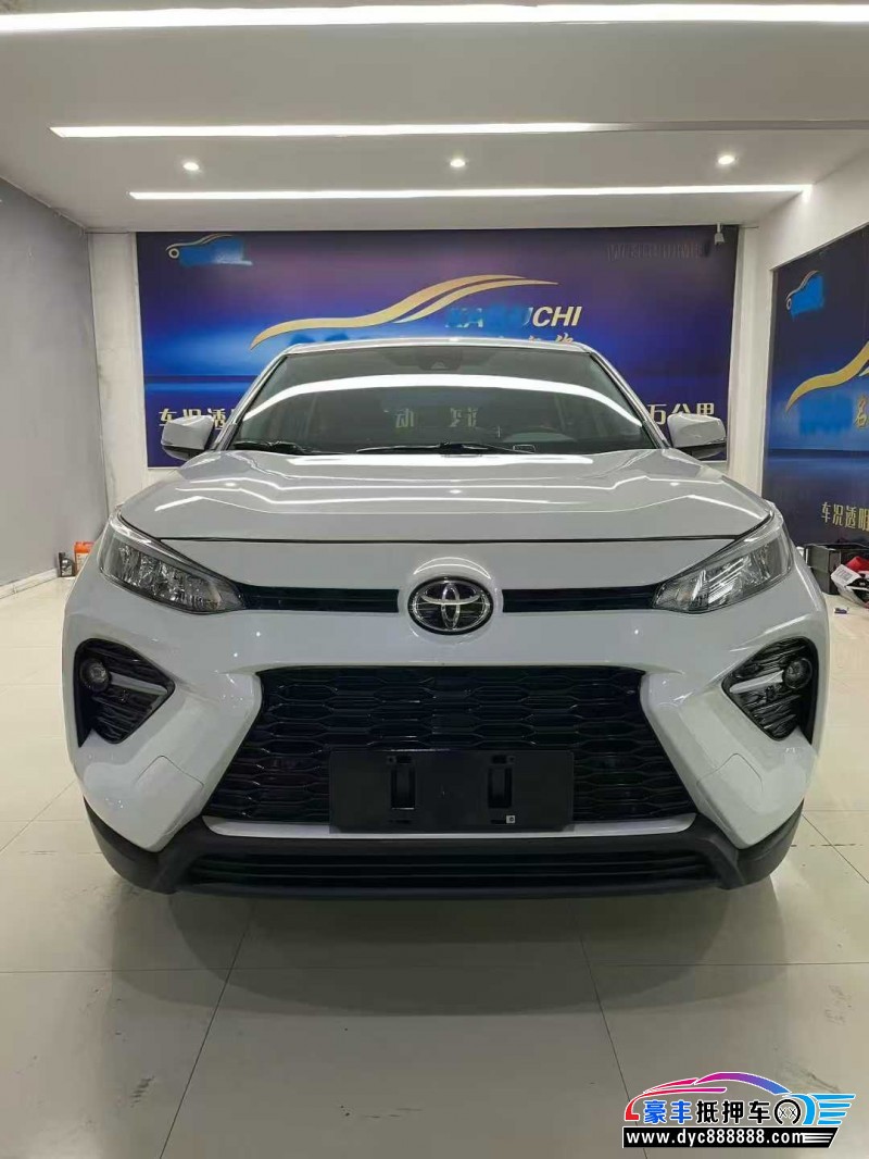 22年丰田威兰达轿车抵押车出售