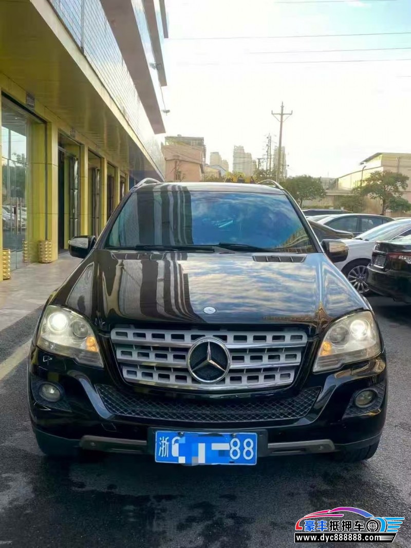 11年奔驰ML轿车抵押车出售