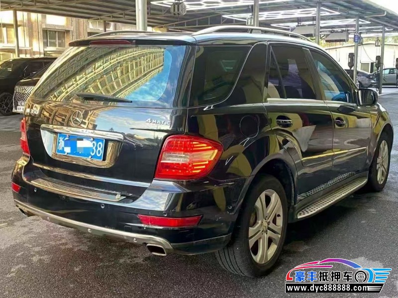 11年奔驰ML轿车抵押车出售