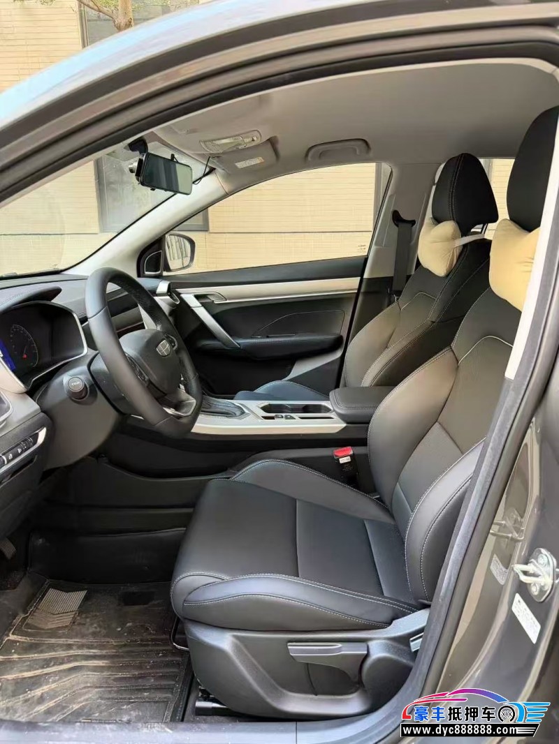 25年吉利缤越轿车抵押车出售