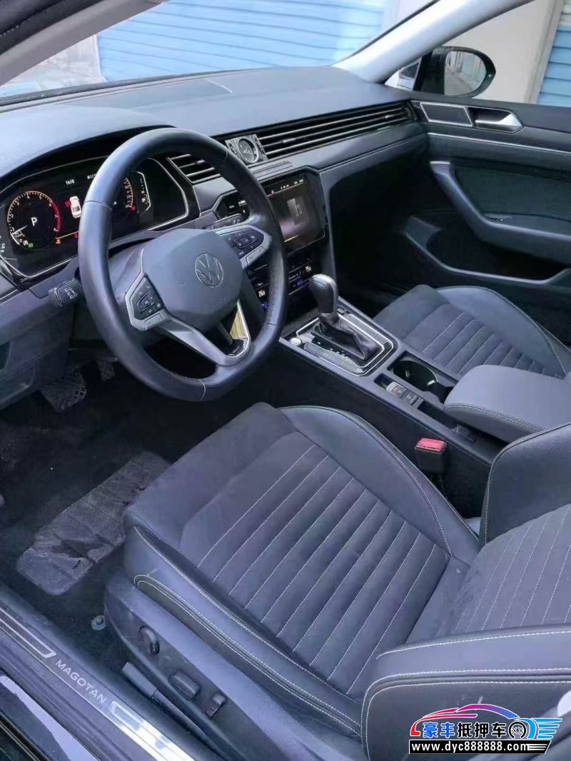 22年大众迈腾轿车抵押车出售