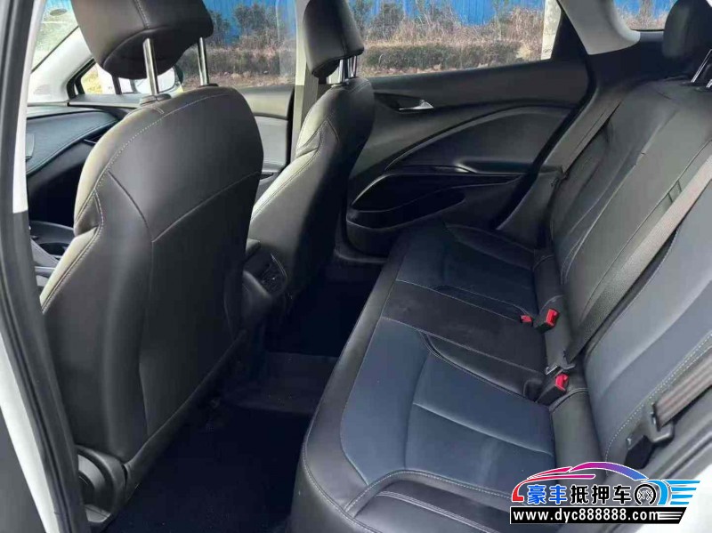 24年别克微蓝轿车抵押车出售