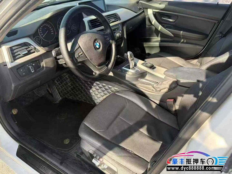 15年宝马3系轿车抵押车出售