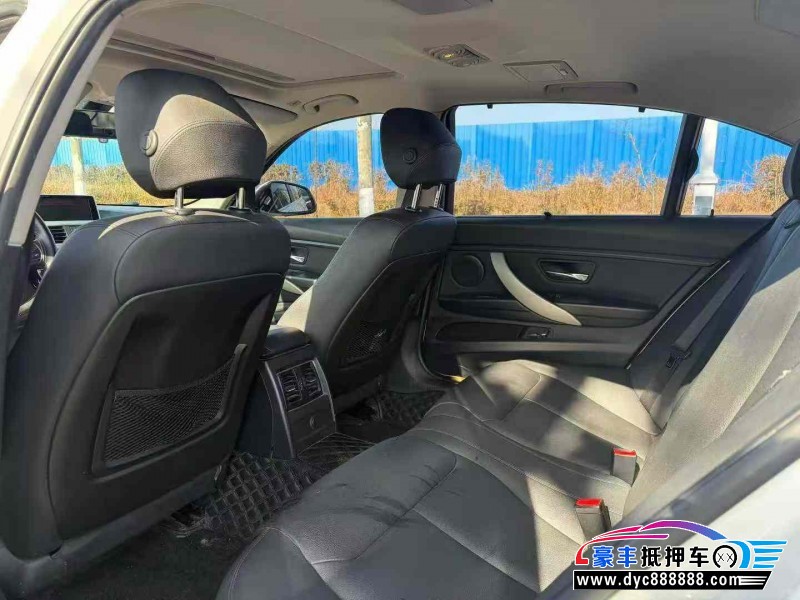 15年宝马3系轿车抵押车出售