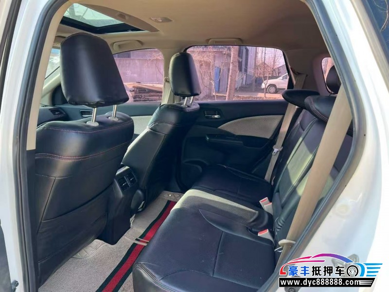 17年本田CR-V轿车抵押车出售