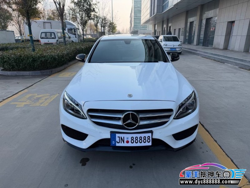 18年奔驰C轿车抵押车出售