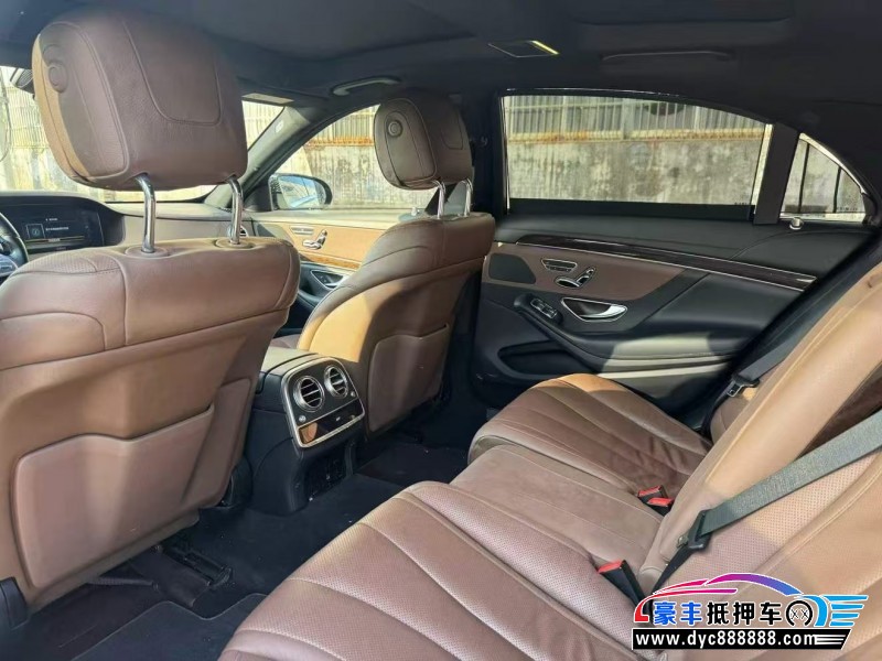 18年奔驰S轿车抵押车出售