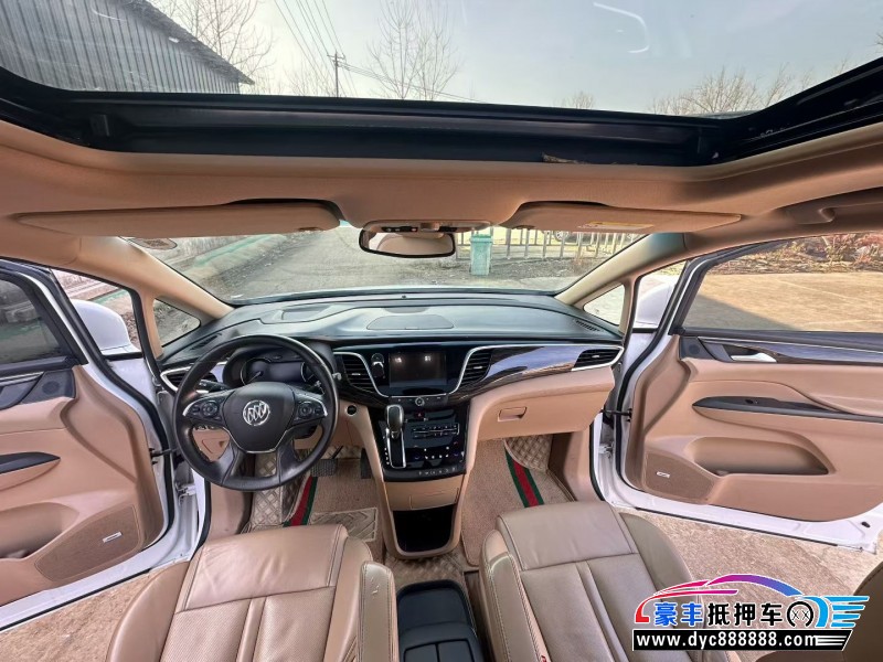 18年别克GL8轿车抵押车出售