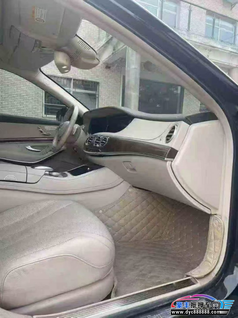 17年奔驰S轿车抵押车出售