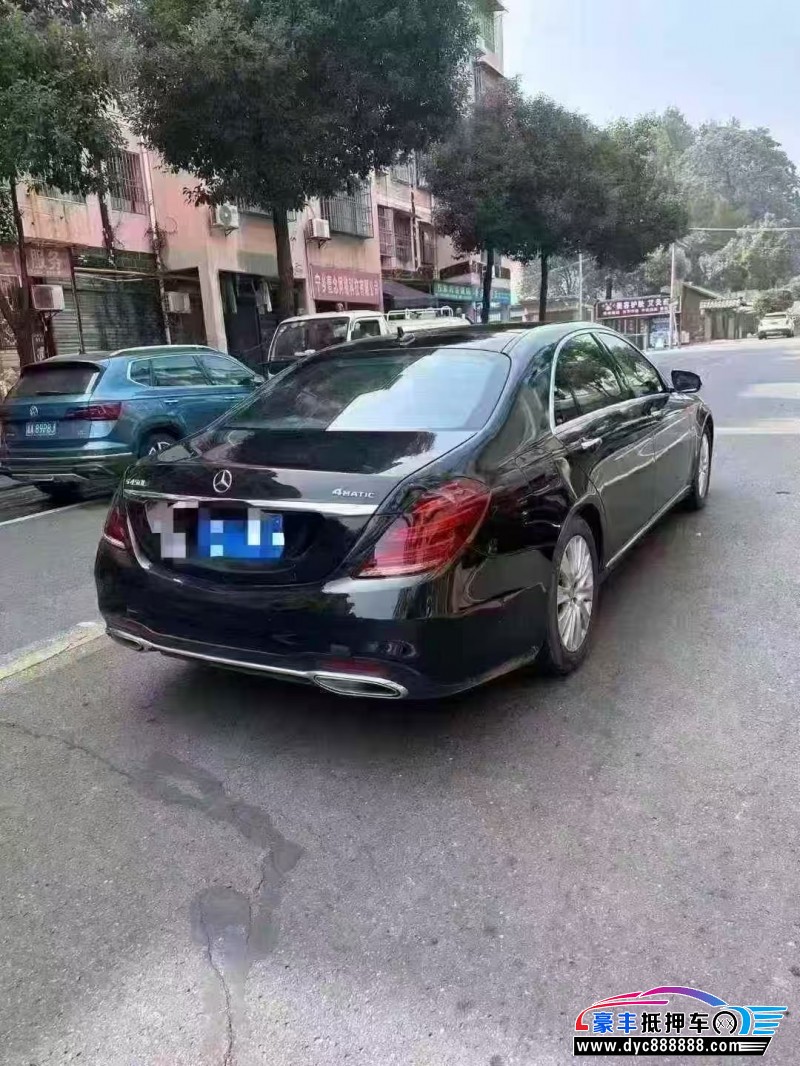 17年奔驰S轿车抵押车出售