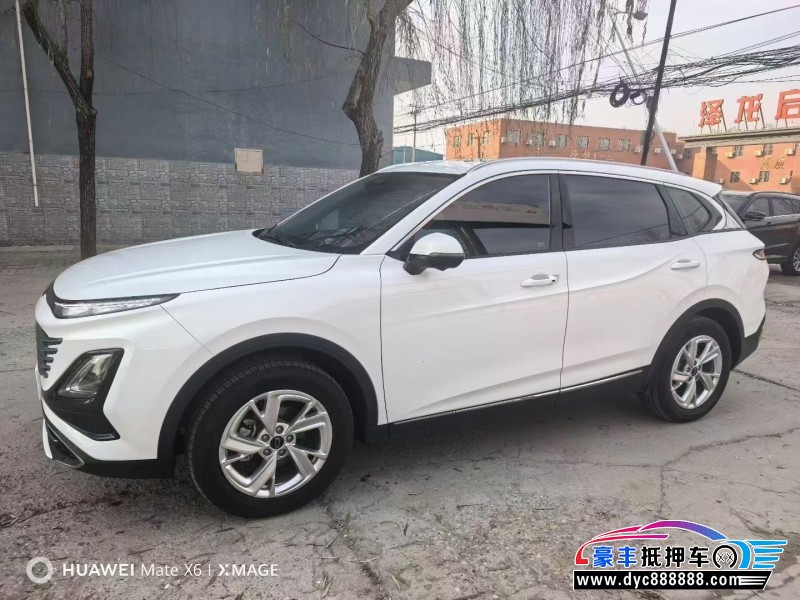 24年奔腾T90轿车抵押车出售