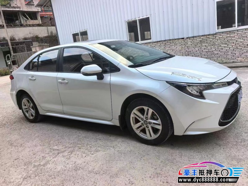 21年丰田雷凌轿车抵押车出售