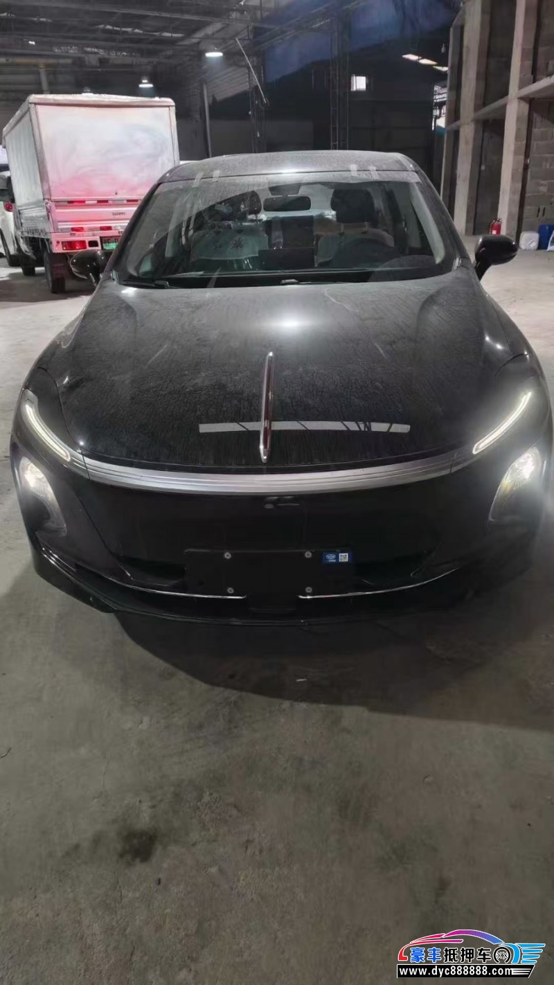 抵押车出售25年红旗EQM5轿车