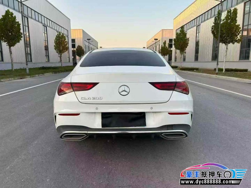 21年奔驰CLA轿车抵押车出售