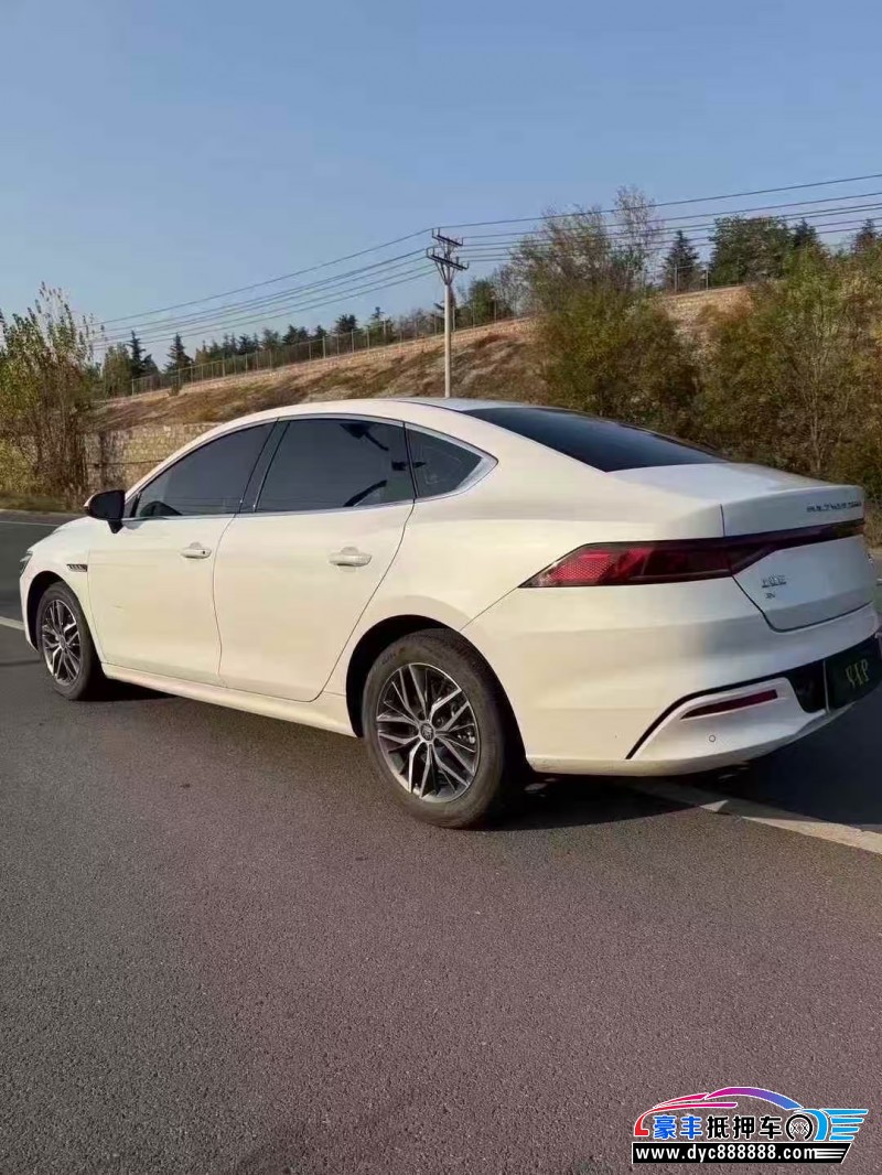 24年比亚迪秦轿车抵押车出售