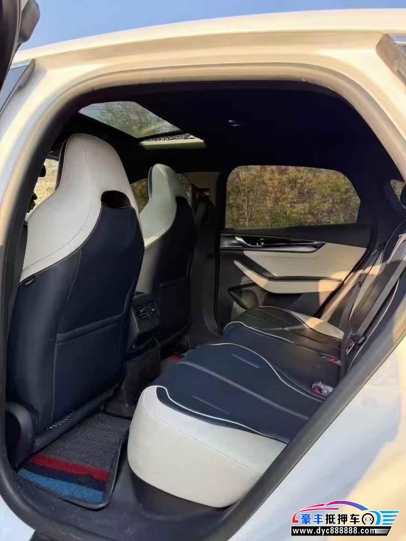 24年比亚迪秦轿车抵押车出售