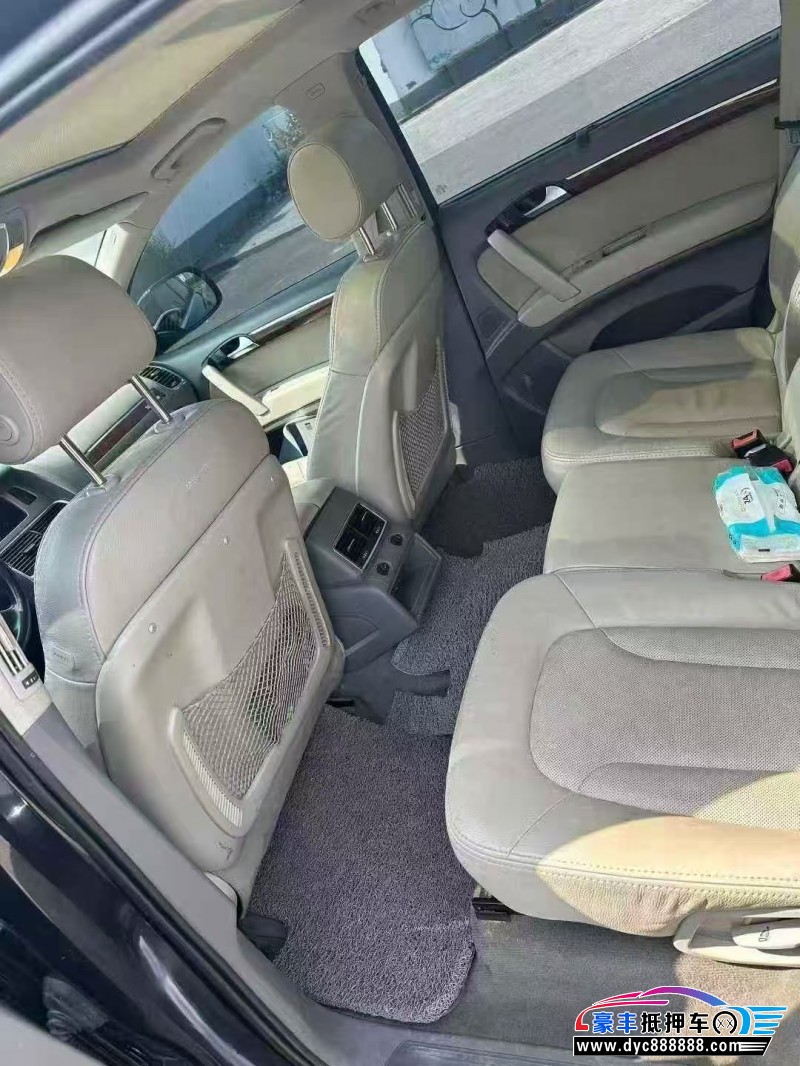 10年奥迪Q7SUV抵押车出售