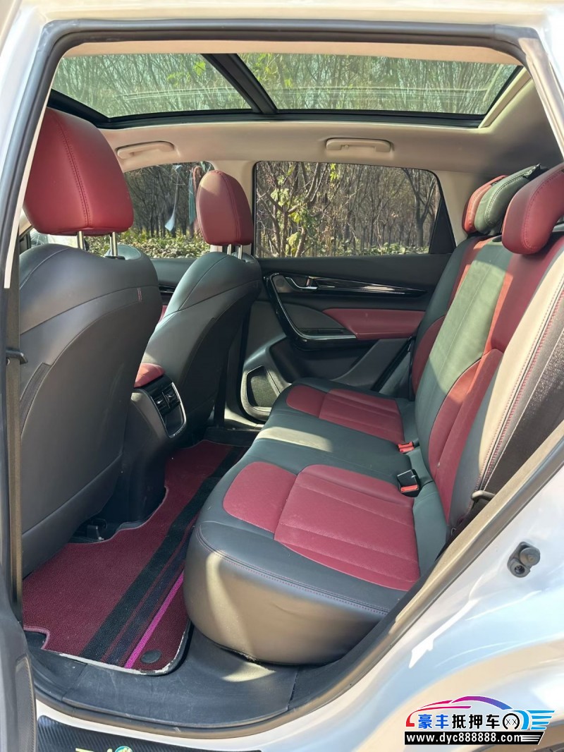 23年东风风神AX7轿车抵押车出售