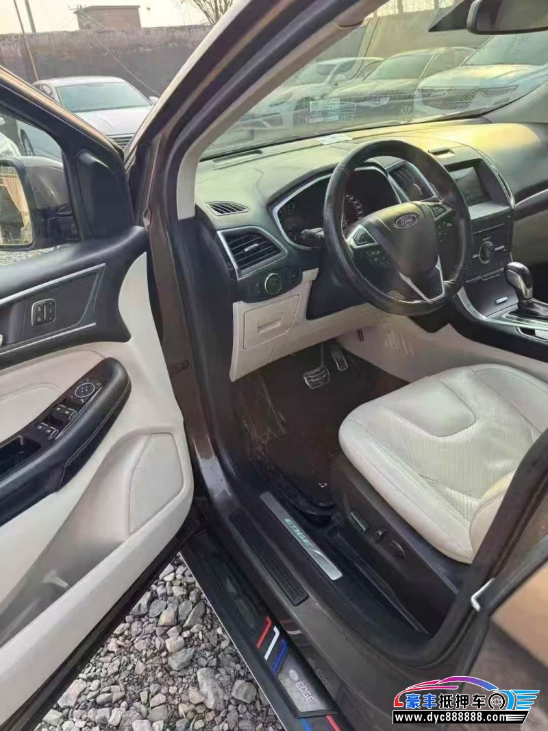15年福特锐界轿车抵押车出售