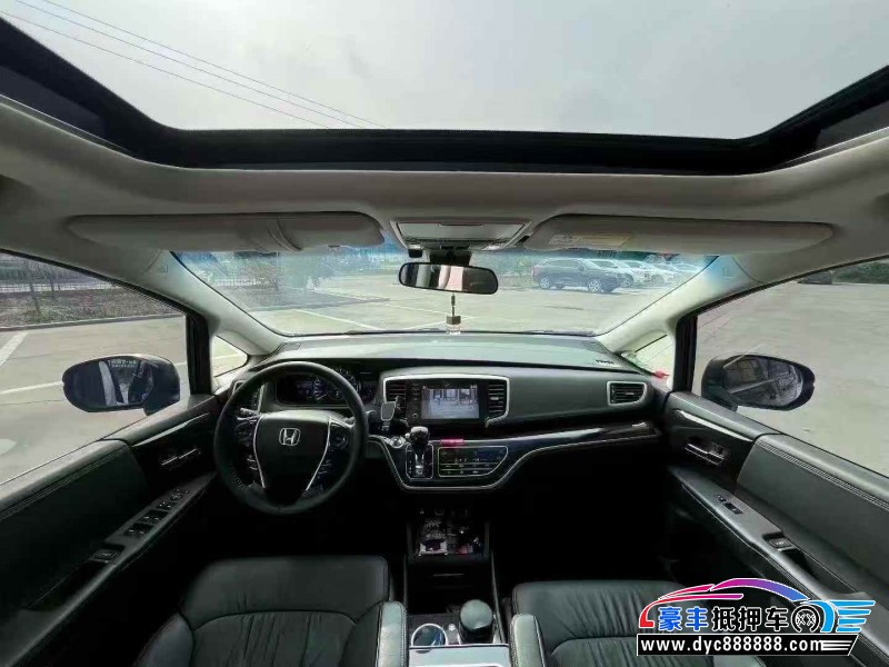 21年本田奥德赛轿车抵押车出售