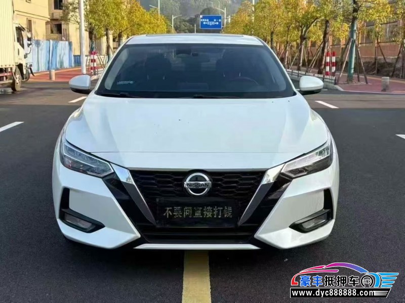 22年日产轩逸轿车抵押车出售