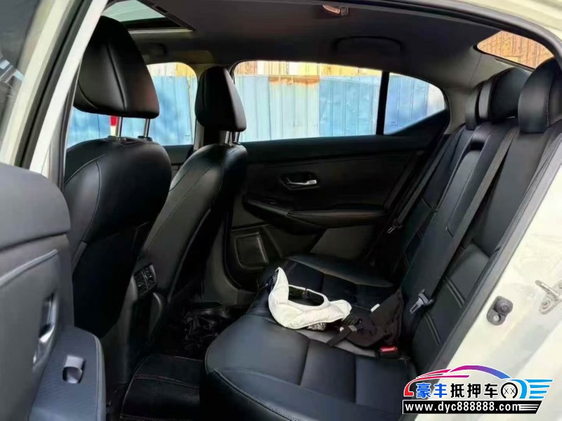 22年日产轩逸轿车抵押车出售