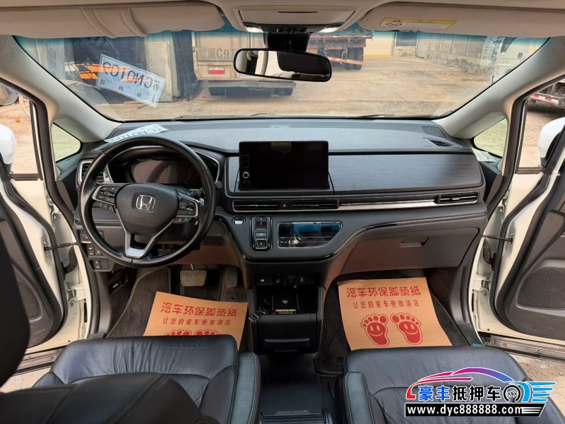 23年本田艾力绅轿车抵押车出售