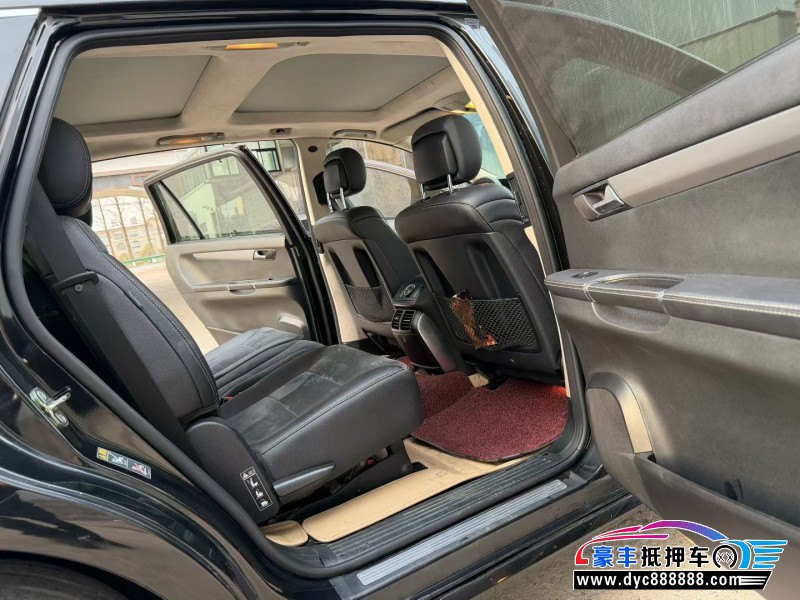 16年奔驰R轿车抵押车出售