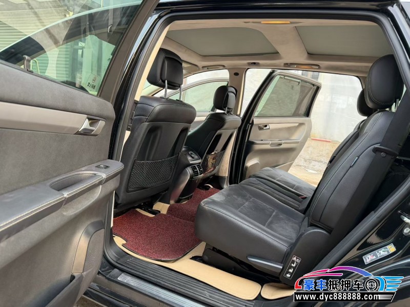 16年奔驰R轿车抵押车出售