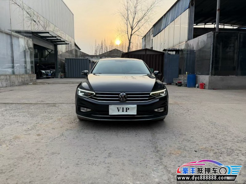 抵押车出售21年大众迈腾轿车