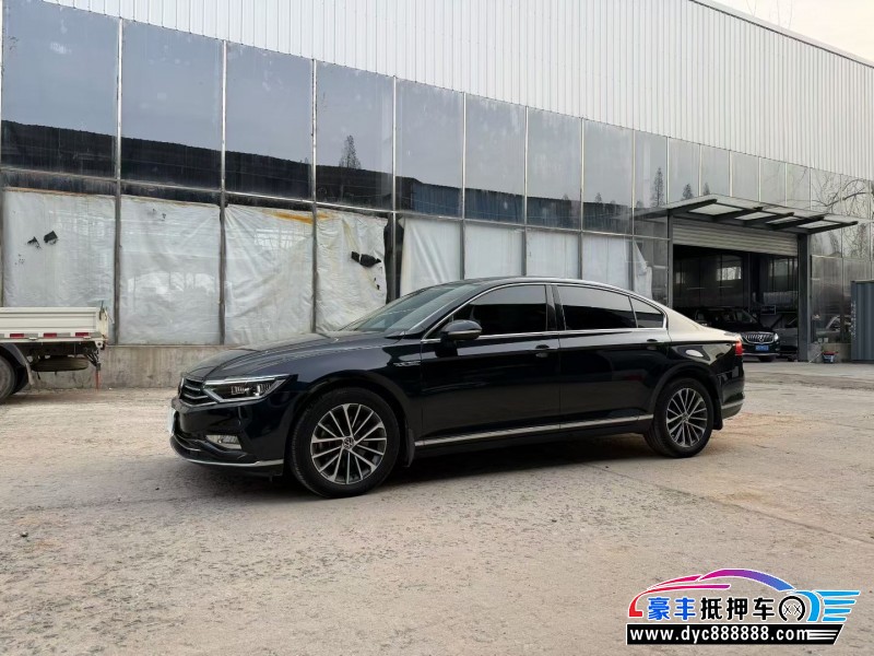 21年大众迈腾轿车抵押车出售