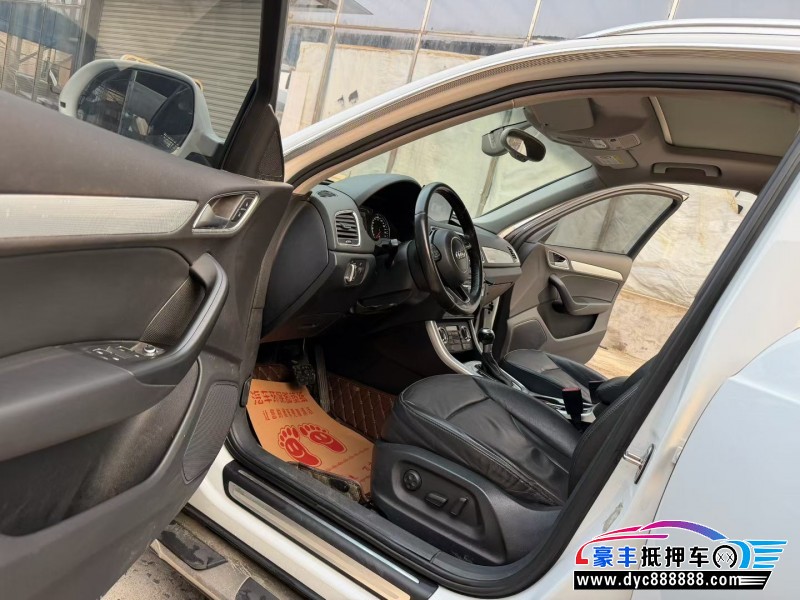 15年奥迪Q3轿车抵押车出售