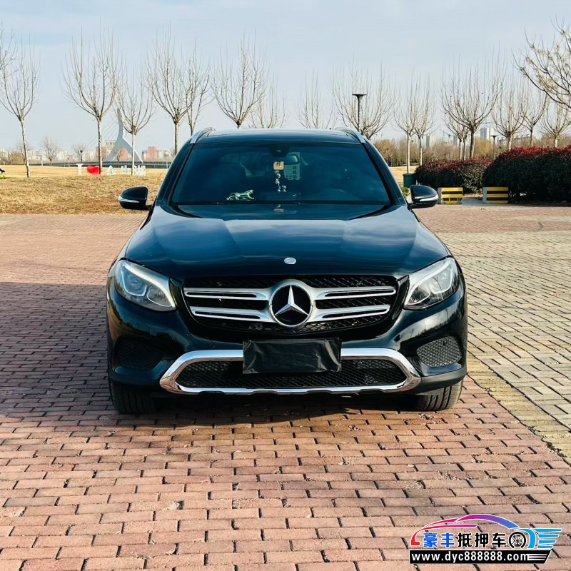抵押车出售16年奔驰GLC轿车
