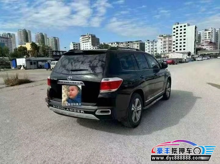 15年丰田汉兰达轿车抵押车出售