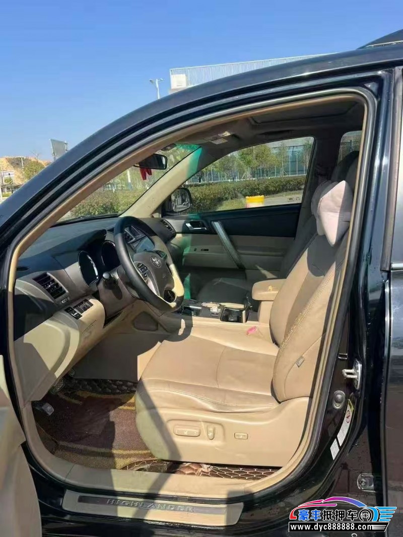 15年丰田汉兰达轿车抵押车出售