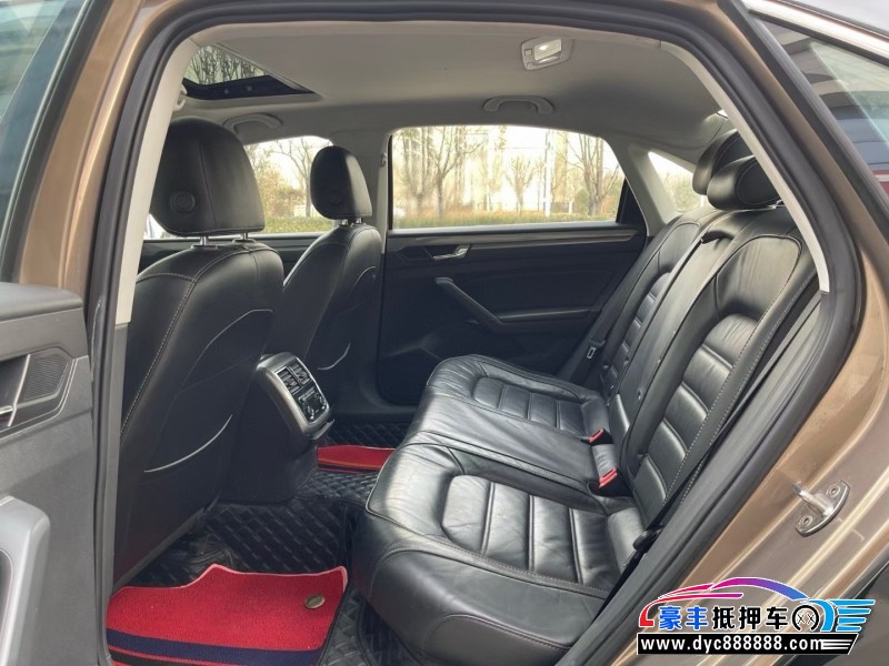 18年大众帕萨特轿车抵押车出售