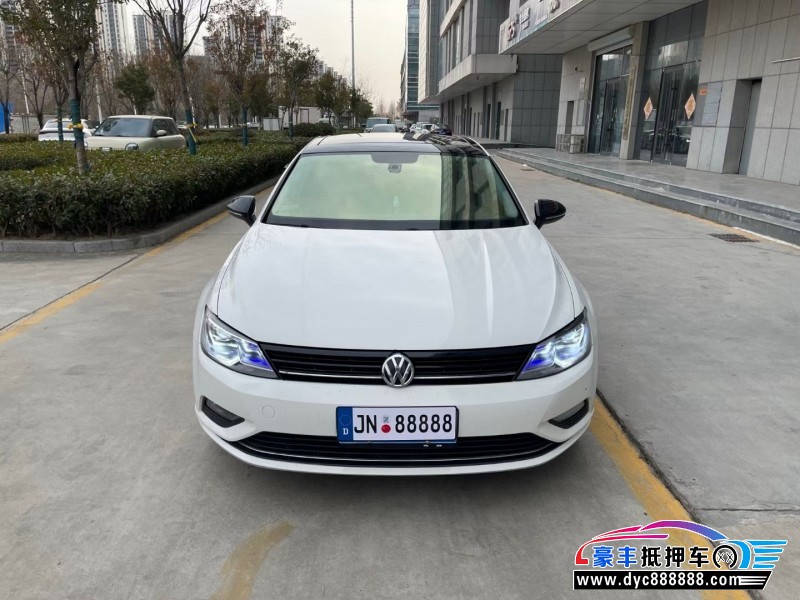 17年大众凌渡轿车